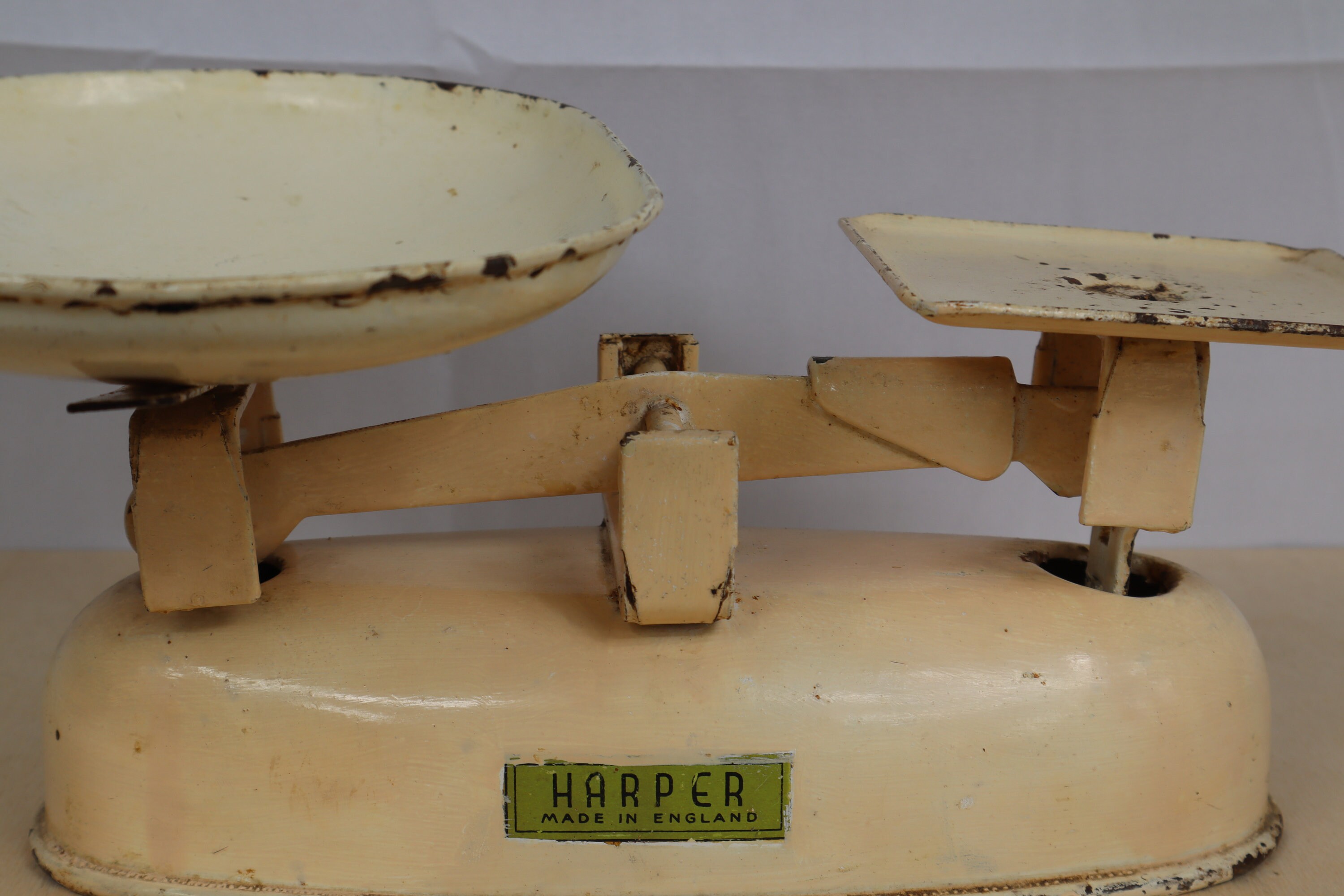 Vintage Cream Kitchen Scales By Harper Of England Cast Iron Etsy