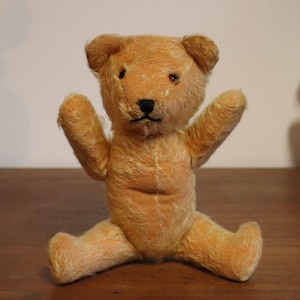 Ancien Ours Peluche rembourré de Paille articulé