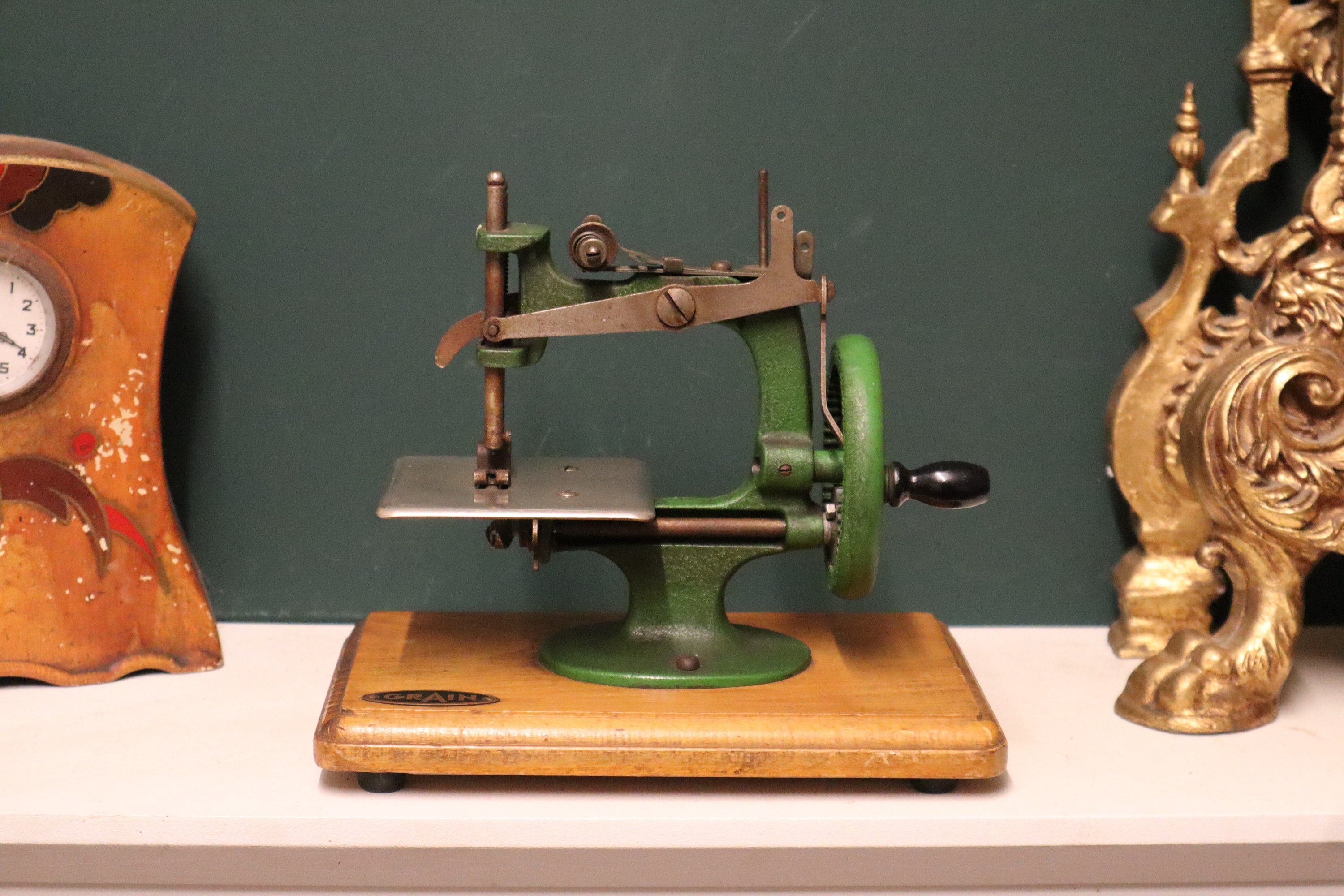Small Sewing Machine Old German Small Sewing Machine 60-70ss 