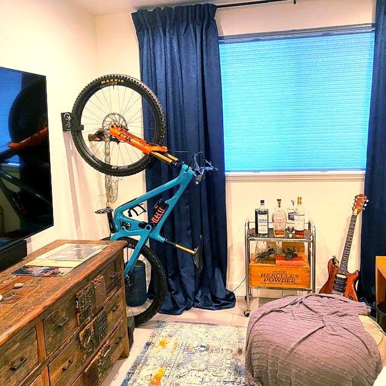 Percha para bicicletas de pared: ¡una solución para espacios reducidos! imagen 4