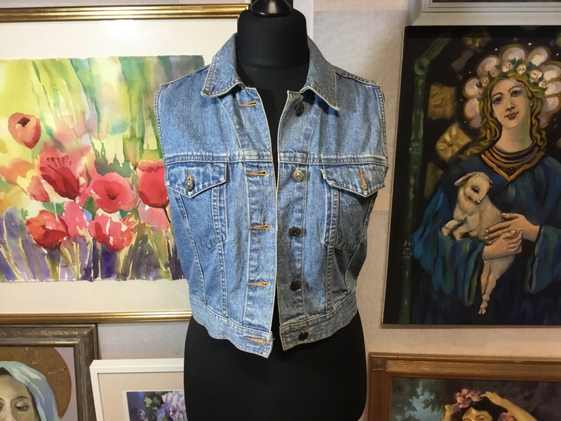 Levi\u2019s waistcoat levi\u2019s vest levi\u2019s gilet Ladies levi\u2019s vintage Levi\u2019s Medium