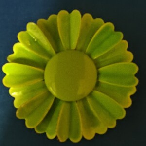 Vintage Green Flower Pin