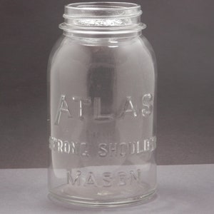 Vintage Atlas Strong Shoulder Mason Jar