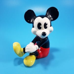Vintage Walt Disney Japan Mickey Mouse Ceramic Porcelain Collectible Figurine 3&quot;