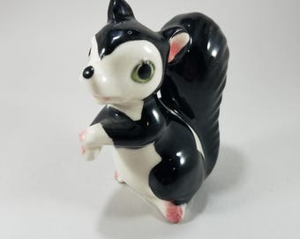 Vintage Ceramic Skunk Figurine Nippon Yoko Boeki Co Japan