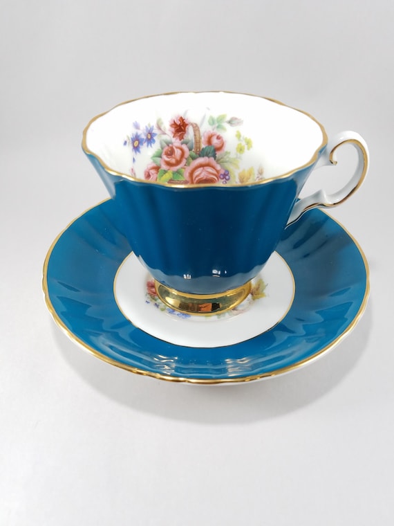 Blue Floral Tea Cup and Saucer Set Bone China - Teasetbox.com Blue Floral Bone China Tea Cup and Saucer Set display picture 1