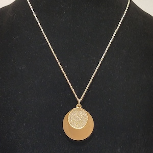 CHICO&#39;S Jewelry Gold Tone Rhinestones Pendant Necklace