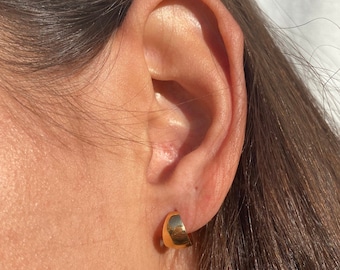 Tiny 18k Gold-Filled Hoops / Hypoallergenic Earrings / Minimalist Earrings / 18k Gold Earrings / Tiny Earrings / Classy Earrings
