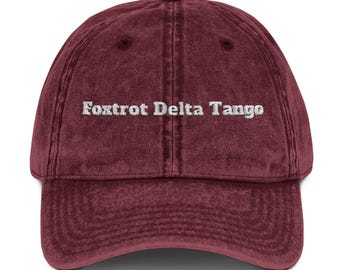 Subtelna czapka anty-trumpowa FDT Foxtrot Delta Tango Anti MAGA, Liberalna, prezent dla Demokraty, haftowana