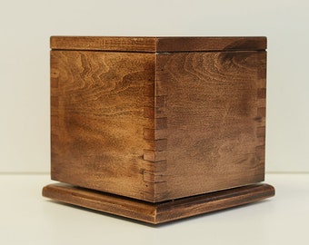 Maple Urn Box
