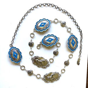 Concho  chain  belt | Western  silver Aztec  conchos with vintage look | Running Horses | Great NFR accessory!
