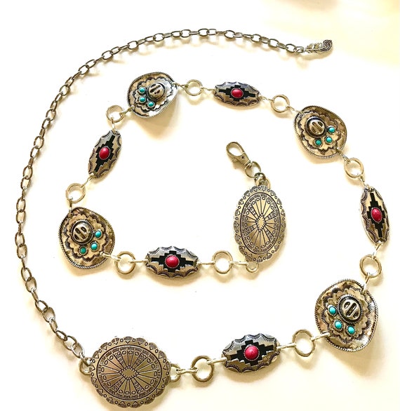Silver Concho Chain Belt: Western Cowboy Style With  display picture 2