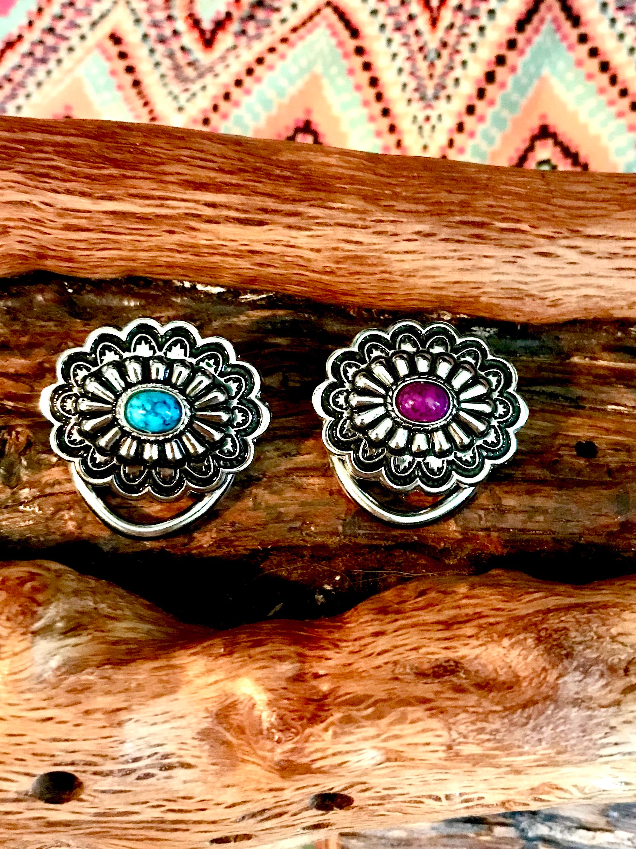 Vintage Concho Clip Faux Turquoise Stone Silver Tone Scalloped Oval Slider Belt, A Vintage, Concho, Turquoise, Hallmark, Vintage, 449 main image 3
