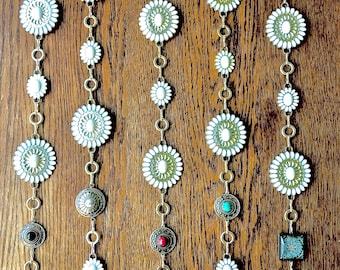Western White  Bridal Belt: Vintage Silver Tone Western Style