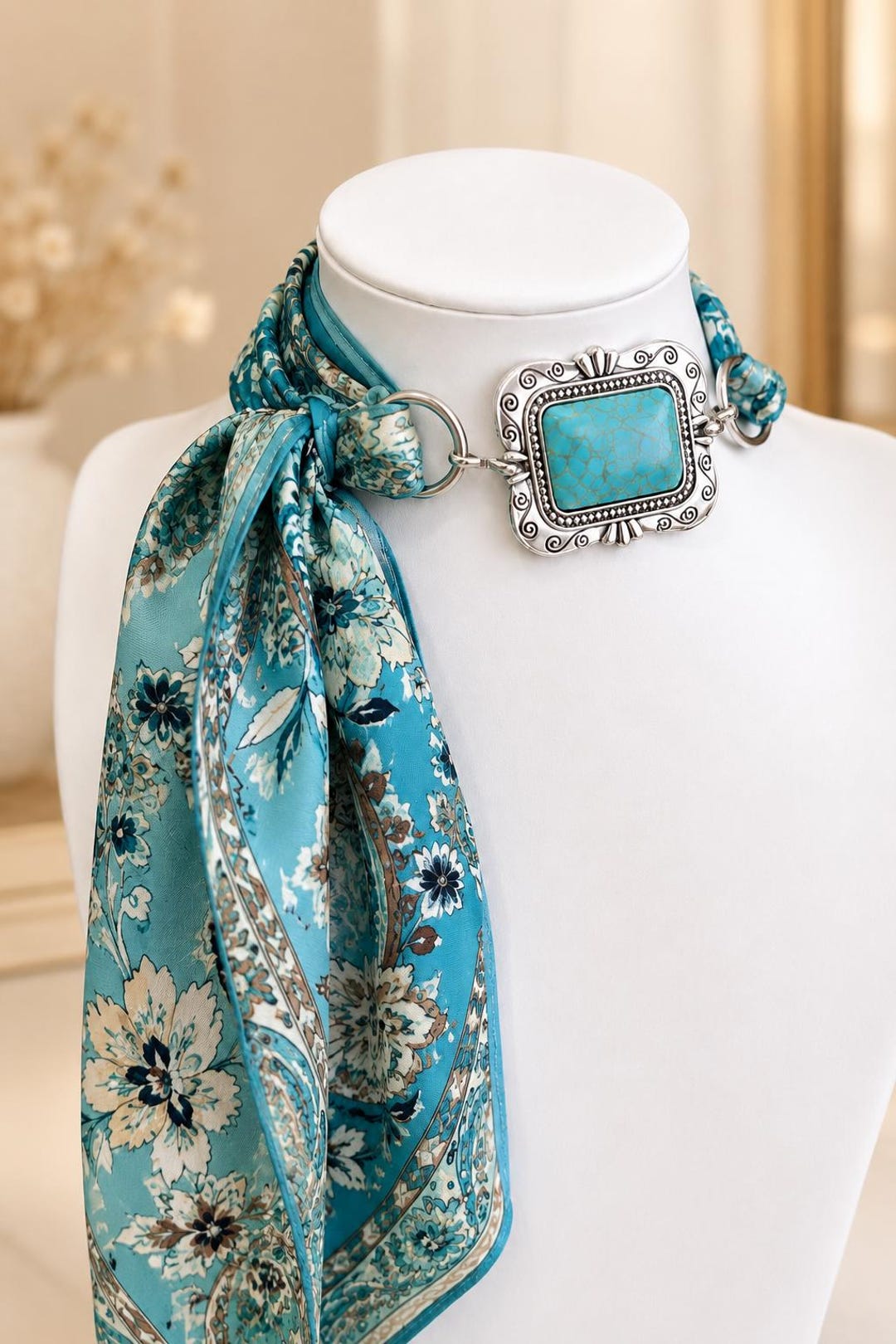 Skinny Scarf Scarf Slide-beautiful Stone Set on Silver Bezel