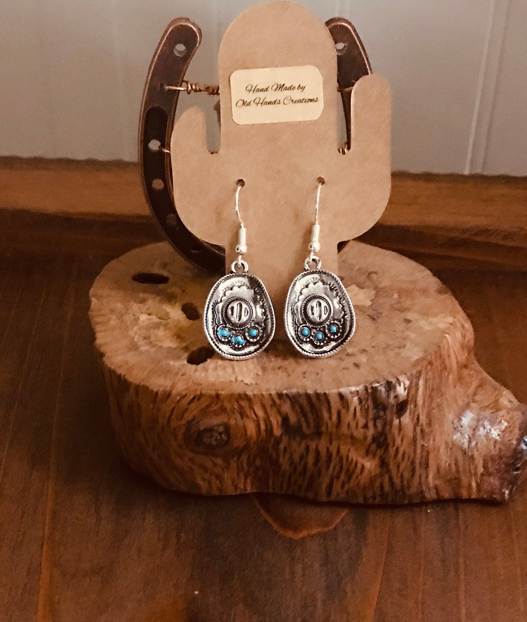 Orecchini in argento sterling con cappello da cowboy: gioielli da