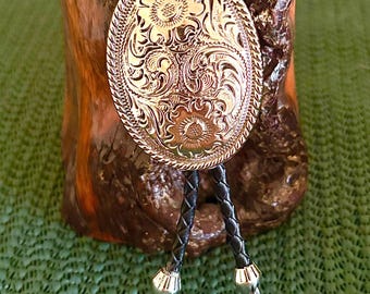 Silver tone buckle  Bolo Tie: Cowboy/Cowgirl -  Western leather Necklace