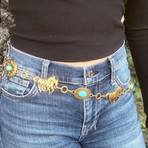 Ceinture chaîne | Bohème Or et pierre |  chevaux de course | Ceinture concho |  Excellent accessoire NFR !