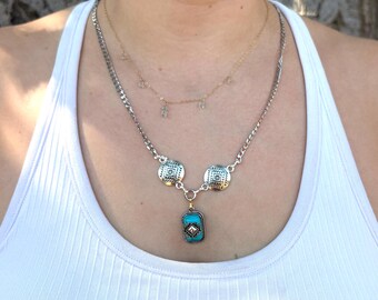Western cowgirl necklace - Aztec bead - silver Aztec charms