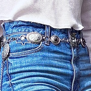 Ceinture chaîne concho | Conchos occidentaux en argent | Oiseau-tonnerre | Navajo | Ceinture métallique cow-girl | Ceinture vintage argentéeExcellent accessoire NFR !