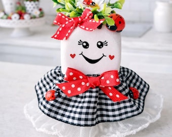 Ladybug Marshmallow Buddy,  Tiered Tray Decor, Cute Spring Ladybug Decor, Summer Farmhouse Kitchen Decor