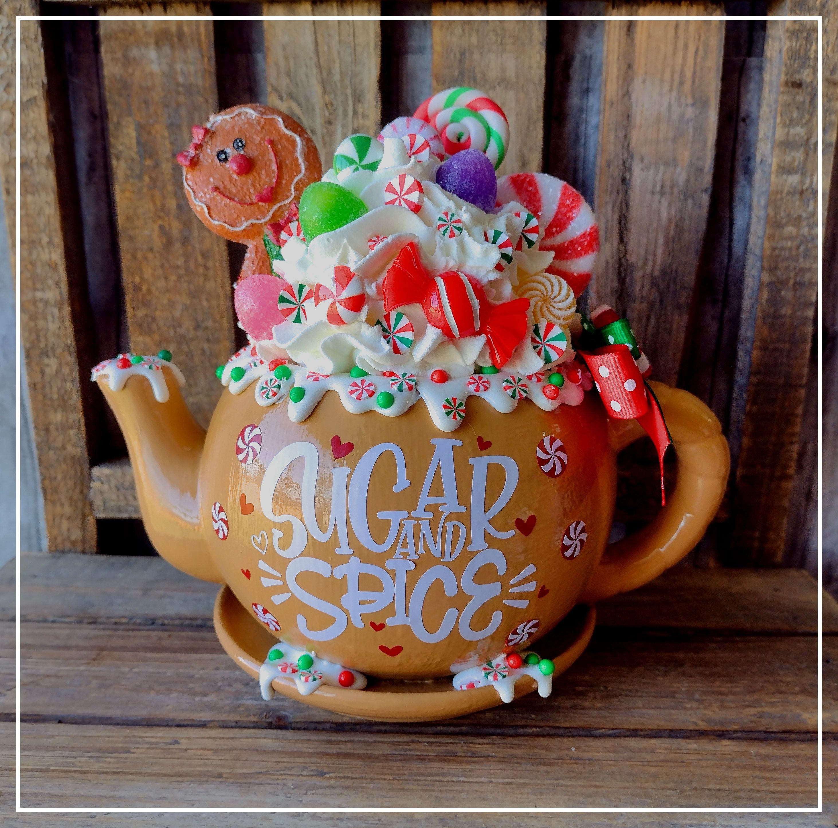 Gingerbread teapot & gingerbread sign