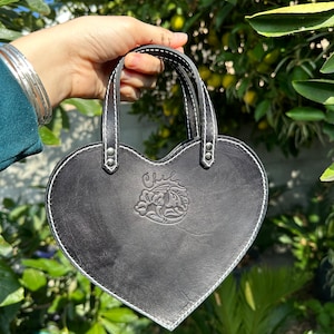 Mini leather heart basket bag image 2