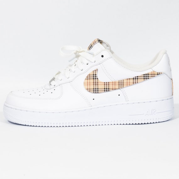 nike air force one burberry