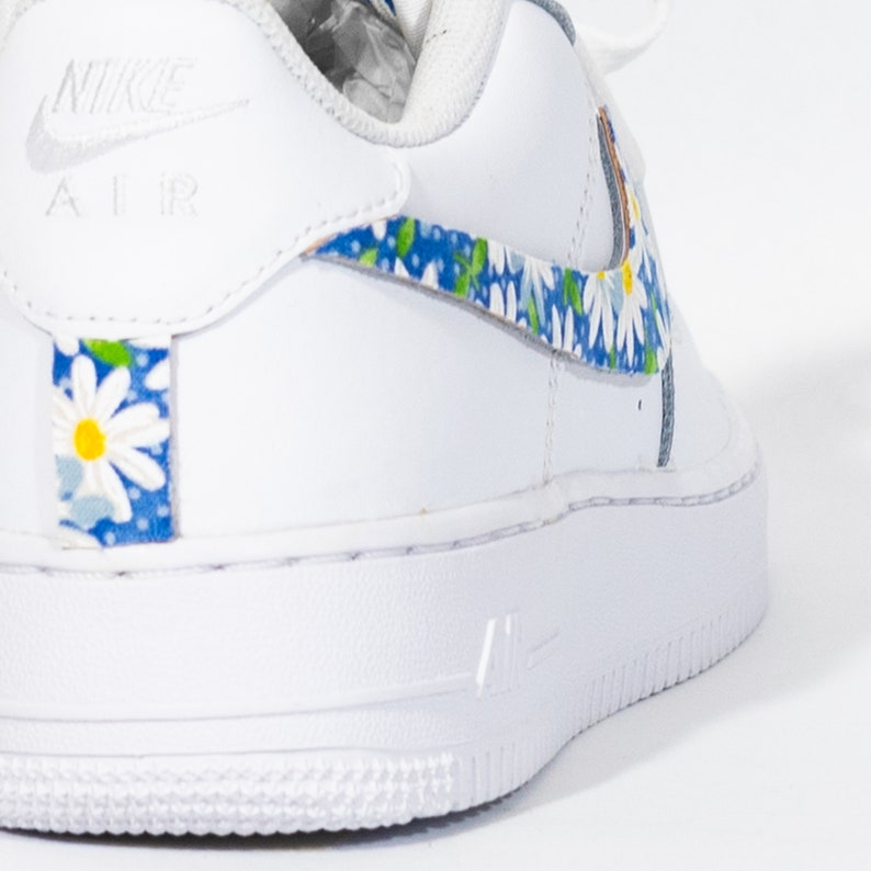 nike air force 1 womens daisy