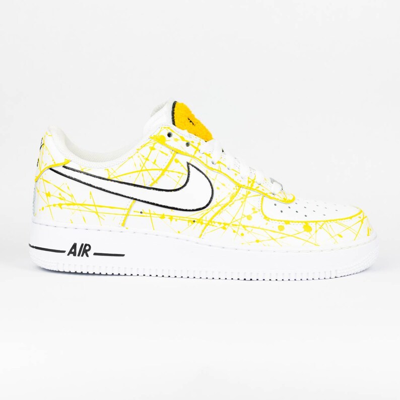 nike air force 1 smiley women's