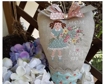 DIGITAL PDF FILE chart-Mom, I love you- pdf cross stitch pattern with writings in French and Italian, cross stitch charts mom day