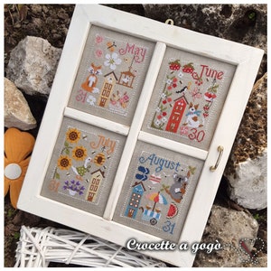 FILE PDF DIGITAL chart-La finestra del tempo 2 parte- 4 schemi punto croce con scritte anche in italiano e francese  Cross stitch patterns