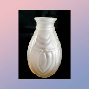 French Art Deco French Joma Montreuil Frosted Glass Vase.