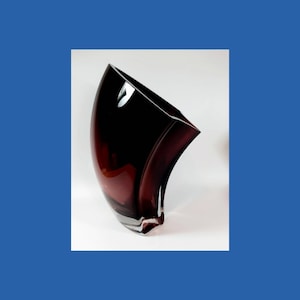 Gorgeous Large Scandinavian Amethyst Curved Art Glass Vase,