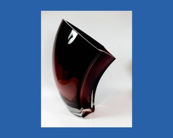 Gorgeous Large Scandinavian Amethyst Curved Art Glass Vase,