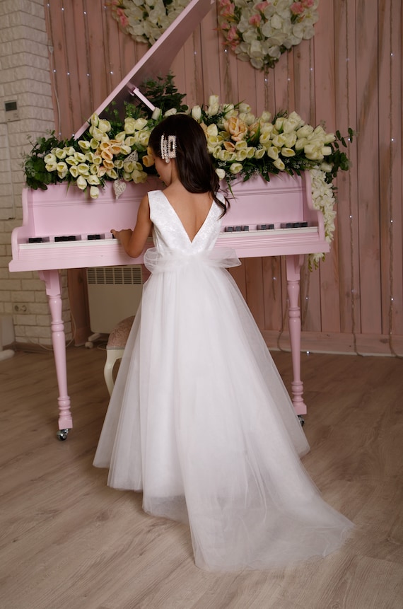 flower girl dress with train