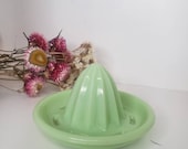 Vintage Jeanette Glass Co Jadeite Jadite Jade-ite Juice Reamer Juicer Green Glass Kitchen Uranium