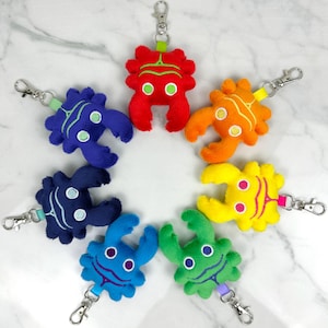 Porte-clés personnalisable coléoptère cerf breloque pour sac Minky peluche Adorable insecte coloré insecte arc-en-ciel doudou fait main joli cadeau fait sur commande