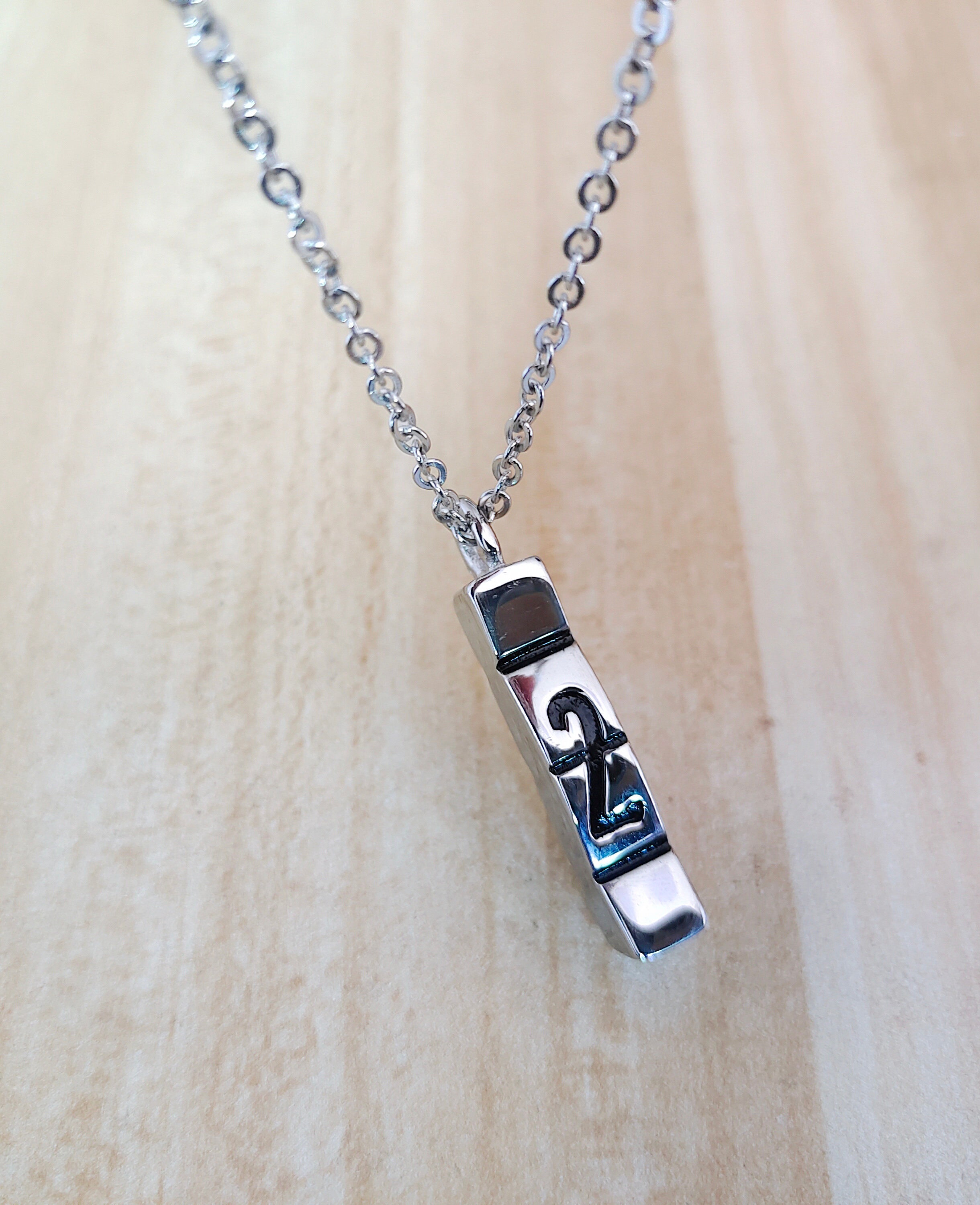 アクセサリー xanax Amazon.com: Solid 925 Silver 14k Gold Plated Xanax Pill Bar