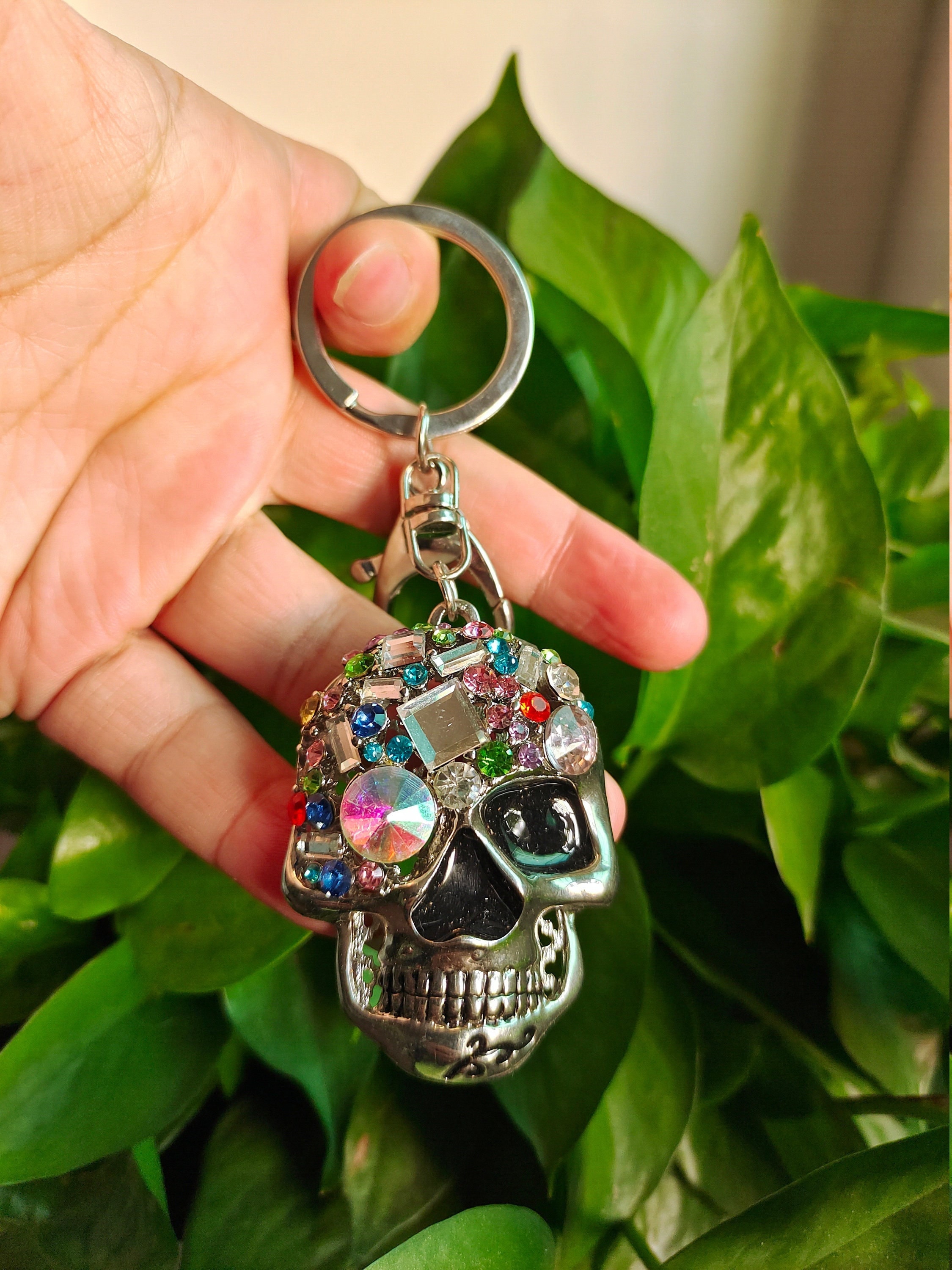 Totenkopf Schlüsselanhänger/3D Hohlschädel Schlüsselanhänger/Skelett Totenkopf  Schlüsselanhänger für Frauen/Sugar Skull Auto Schlüsselanhänger/3D Totenkopf  Schlüsselanhänger - .de