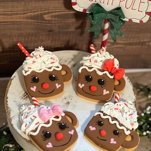Cocoa mug  Gingerbread, Fake cookies, Christmas cookies, Faux cookies, tier tray decor, Photo props, fake sweets, cookie prop