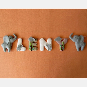 Felt baby name garland with elephant theme, children's room wall decoration, personalized birth gift.