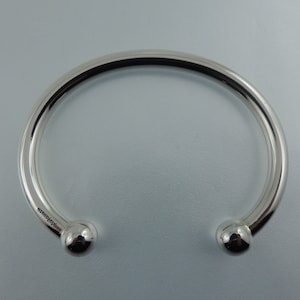 Sterling Silver Wire and Spheres Rigid Bracelet Handmade in Italy Medium. Heavy Silver Bangle for Men with Spheres.