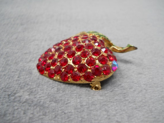 Vintage Rhinestone Strawberry Brooch - image 4