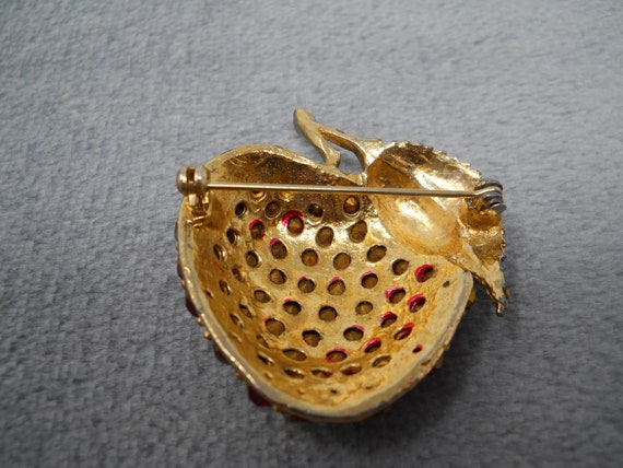 Vintage Rhinestone Strawberry Brooch - image 6