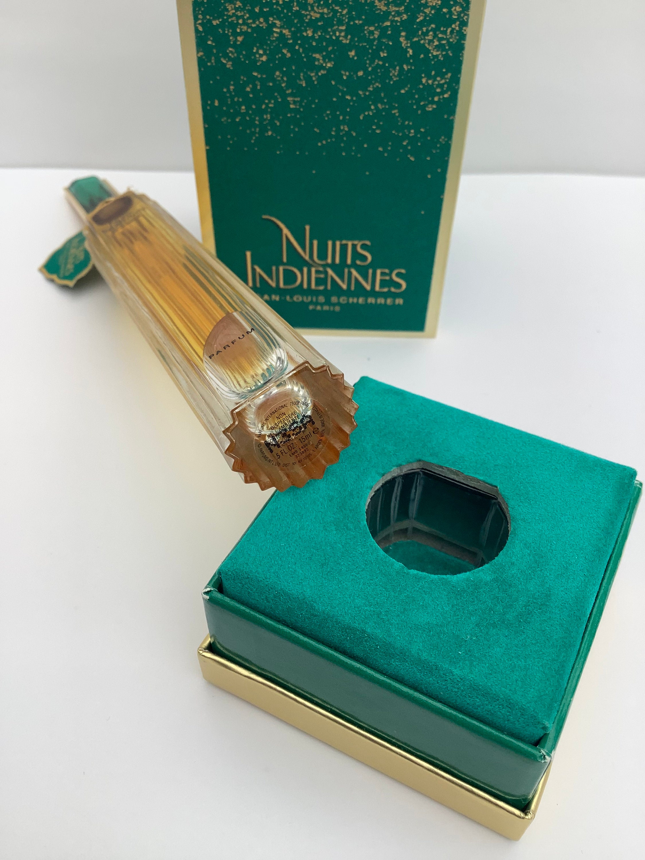ジャン ルイ シェレル インディアンナイト 30ml Nuits Indiennes (Indian Nights) Jean-Louis Scherrer perfume