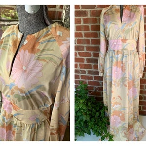 70s Leisure Dress, 70s Sleepwear, Floral Leisurewear Ladies 8-10 Tall