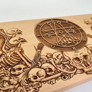Altar Table engraved with Sigil of Astaroth , wooden  Ritual Table, Ars Goetia Altar Offering Table, Astaroth Metaphysical Board. 11,8 inch