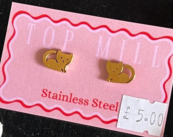 Gold Cat Stud Earrings – Stainless Steel – Cute Kitty Jewellery