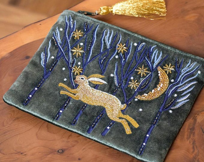 Midnight Green Leaping Hare Zip Purse – Embroidered Velvet Pouch with Moon & Stars – Gift
